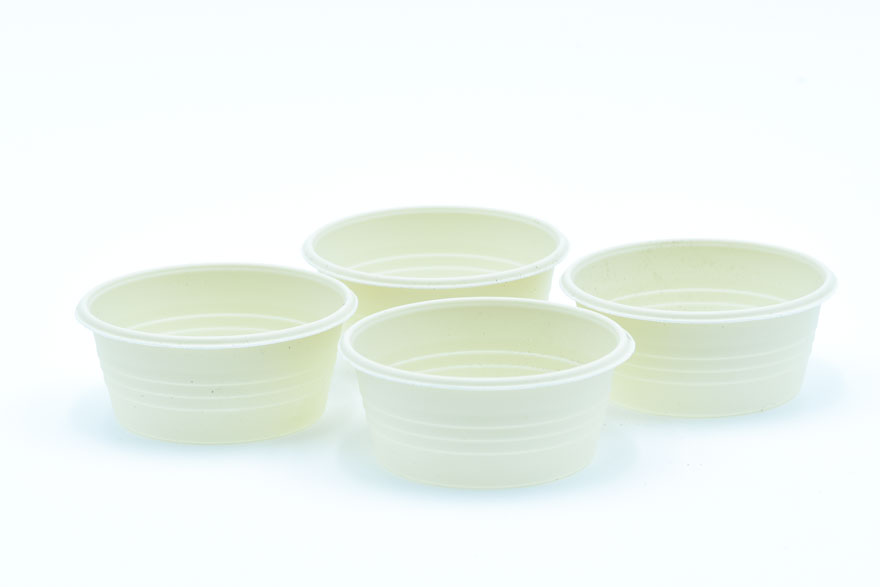 Vasitos de resina biodegradables