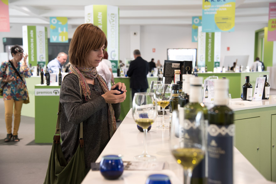 Extra virgin olive oil tasting at EXPOliva 2019