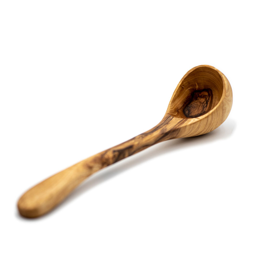 Cucharón sopero de madera de olivo